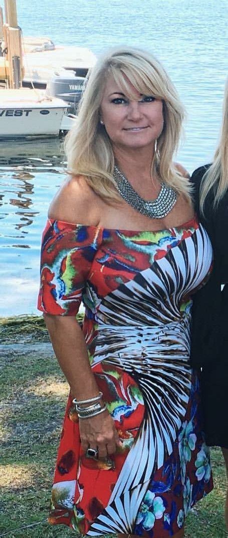 gilf pornostar|Top 15 Best GILF Pornstars 2024